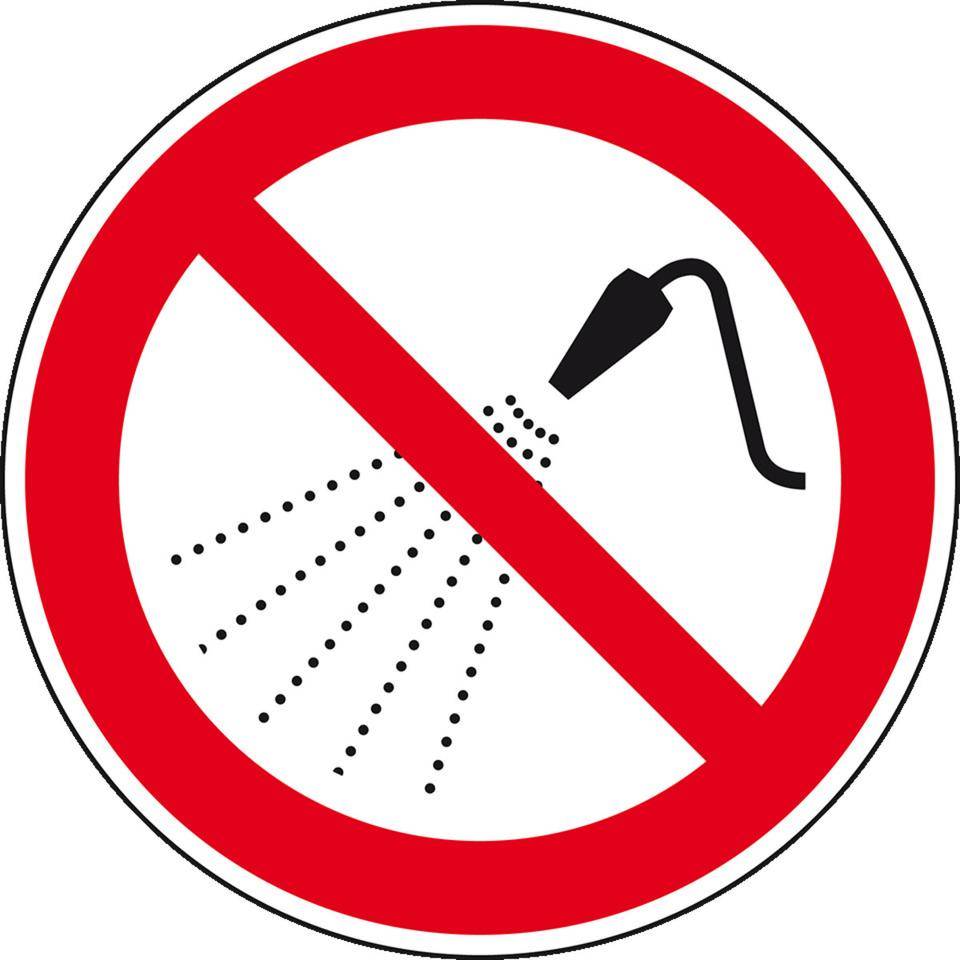 Verbotsschild Mit Wasser spritzen verboten, Folie, selbstklebend, Ø 100mm, ASR A1.3, DIN EN ISO 7010 P016