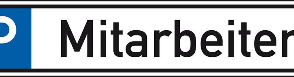 Parkplatzreservierungsschild Mitarbeiter, ohne Befestigungsset, 520x110mm