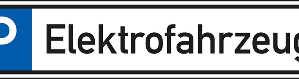 Parkplatzreservierungsschild Elektrofahrzeug, mit Befestigungsset 2, 520x110mm