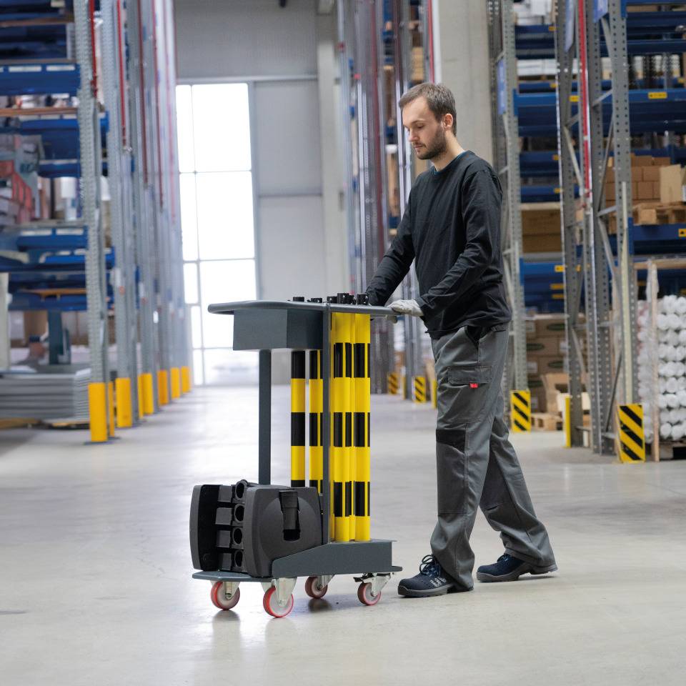 Transportwagen-Set mit Klapppfosten, gelb/schwarz und K.57 Kettenpfosten-Caddie