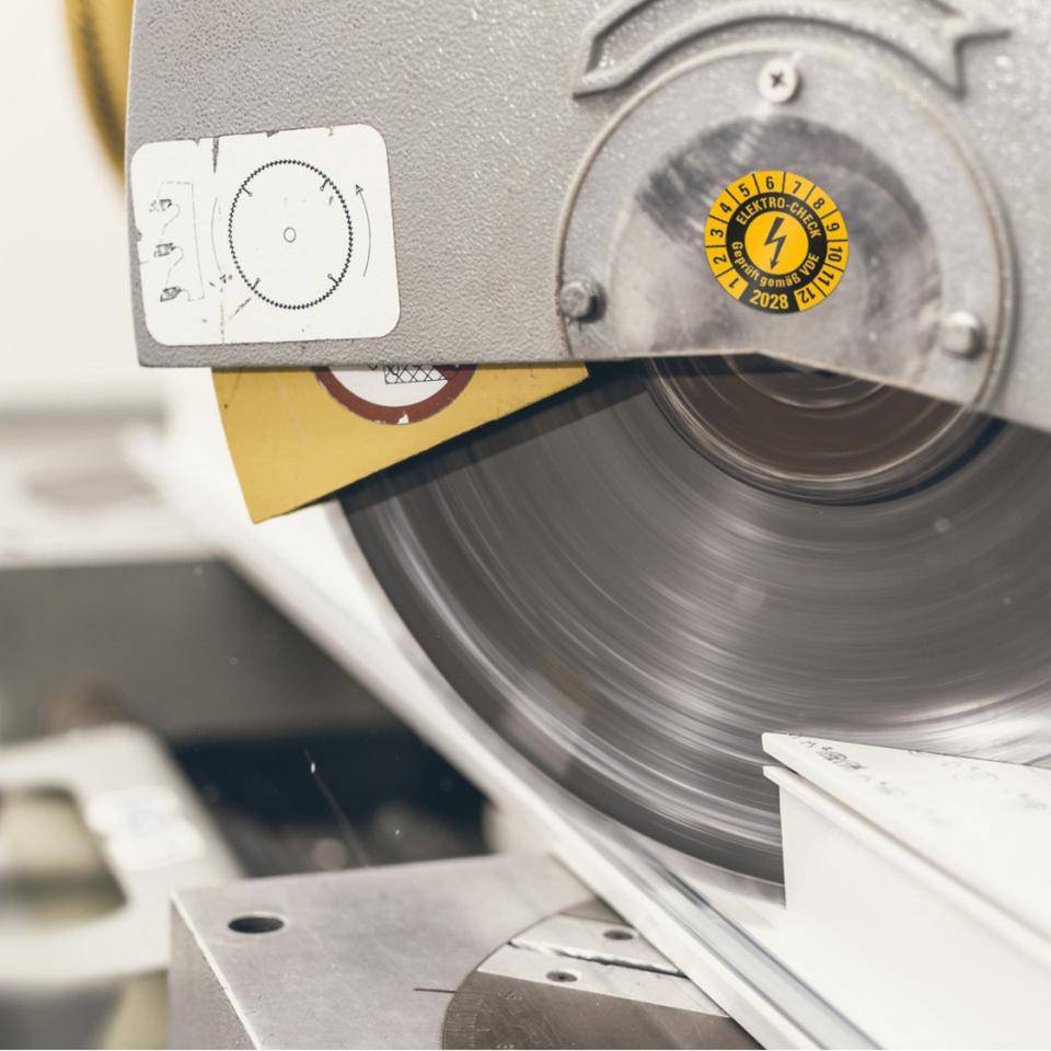 Prüfplakette ELEKTRO-CHECK Geprüft.., 2028, gelb, Dokumentenfolie, Ø 20mm, 36/Bogen