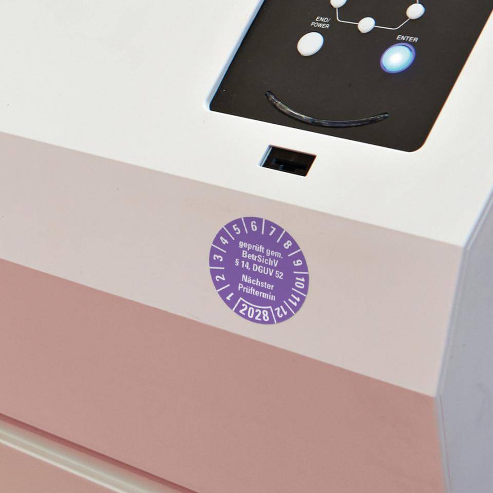 Prüfplakette BetrSichV §14, DGUV52, Nächster Prüftermin, 2028, violett, Folie, Spezialkleber, Ø30mm, 18/Bogen