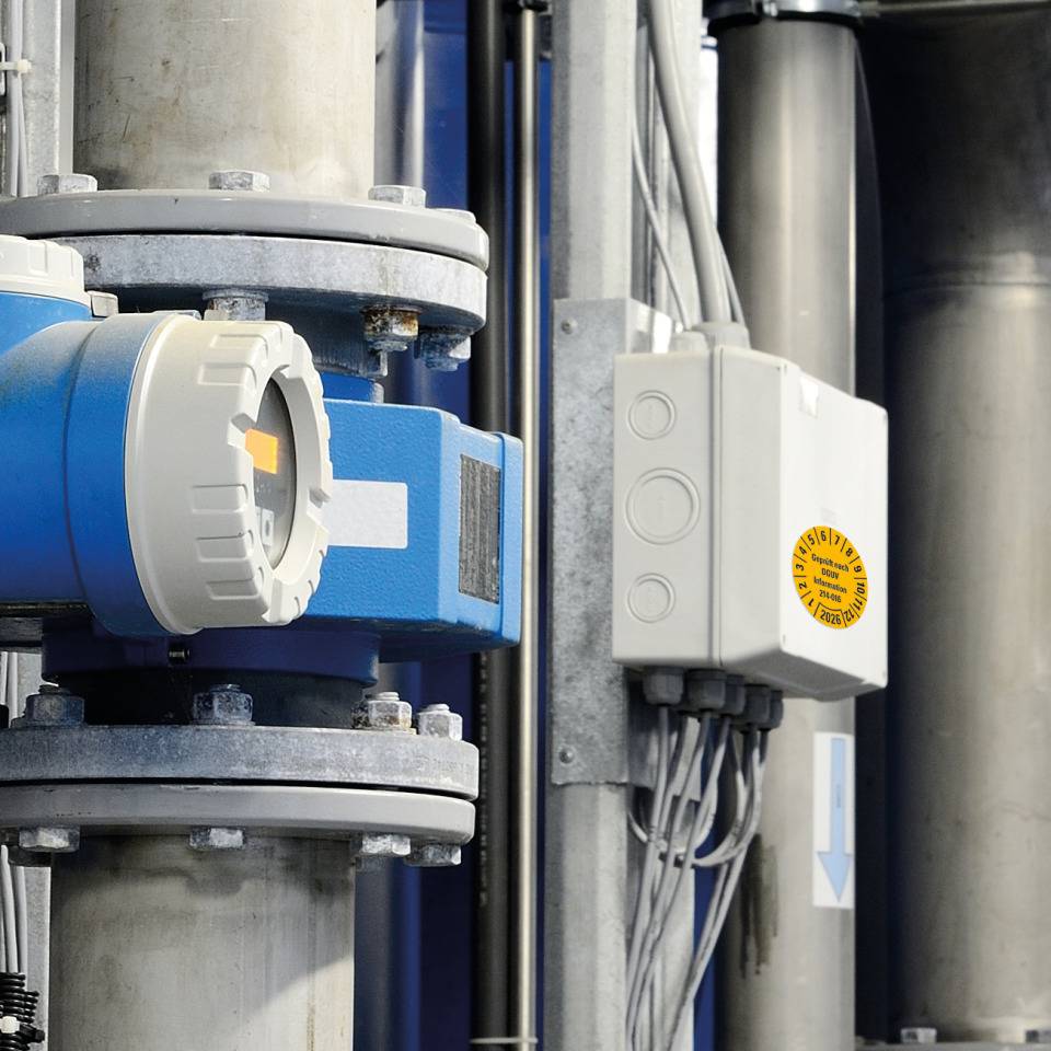 Prüfplakette Geprüft DGUV Info. 214-016, 2026, gelb, Dokumentenfolie, Ø 30mm, 18/Bogen