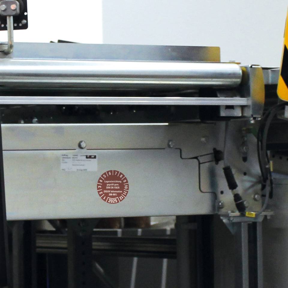 Prüfplakette Lagereinrichtung, DGUV Info.208-061, 2025, braun, Dokumentenfolie, Ø30mm, 18/BO