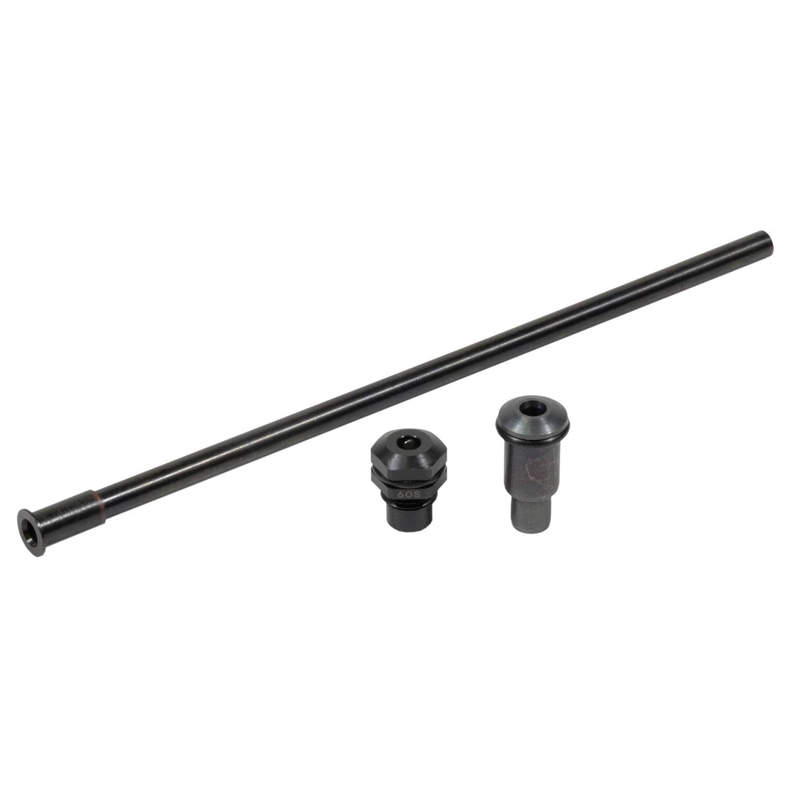 Eine lange schwarze Stange mit zwei schwarzen Anschlüssen, möglicherweise Teile einer mechanischen Baugruppe oder eines Werkzeugkastens.
