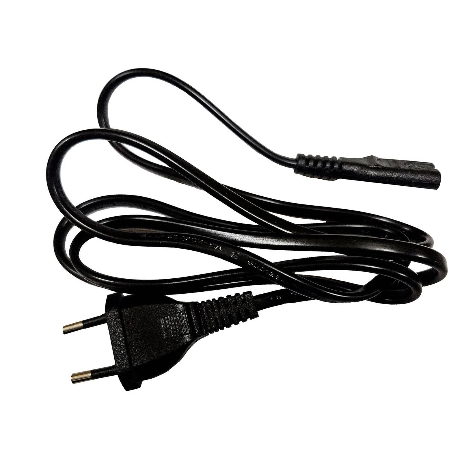 Ein schwarzes Elektrokabel mit einem europäischen Stecker an einem Ende und einem Zweipol-Anschluss am anderen Ende, verwendet zum Stromversorgen von elektronischen Geräten.