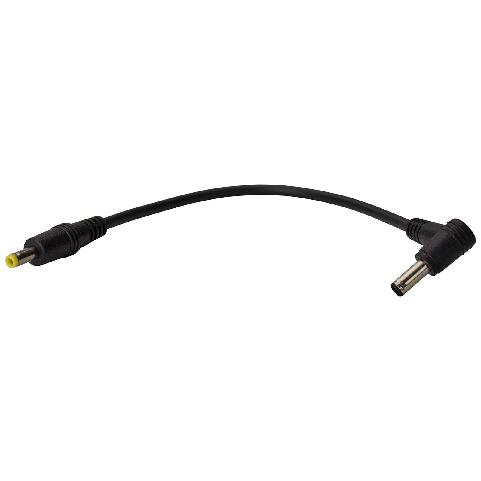 Ein schwarzes DC-Netzkabel mit einem männlichen Stecker auf der einen und einem weiblichen Stecker auf der anderen Seite.