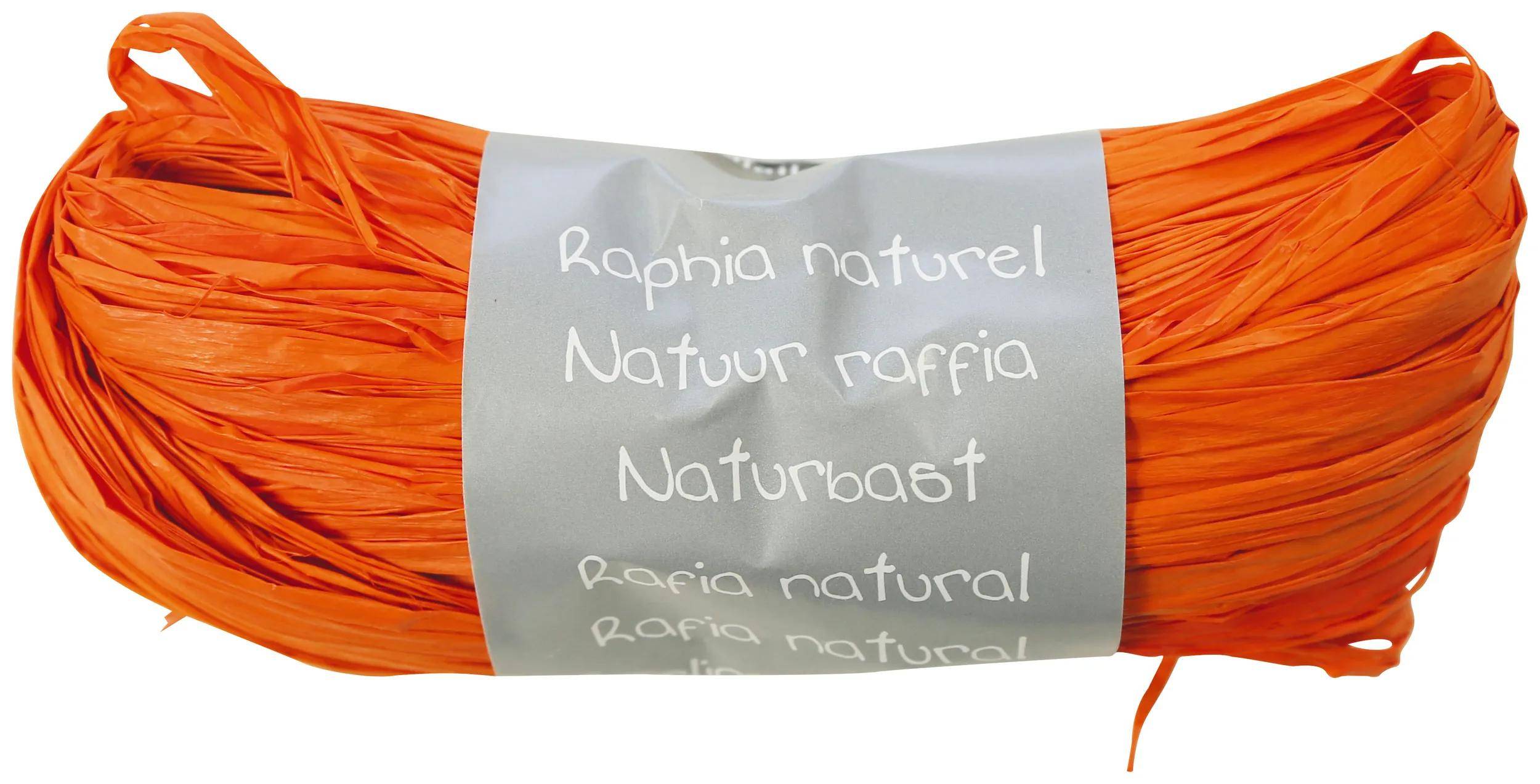 Bündel aus leuchtend orangefarbener Raffiabast, umwickelt mit einem grauen Etikett mit der Aufschrift „Raphia naturel
