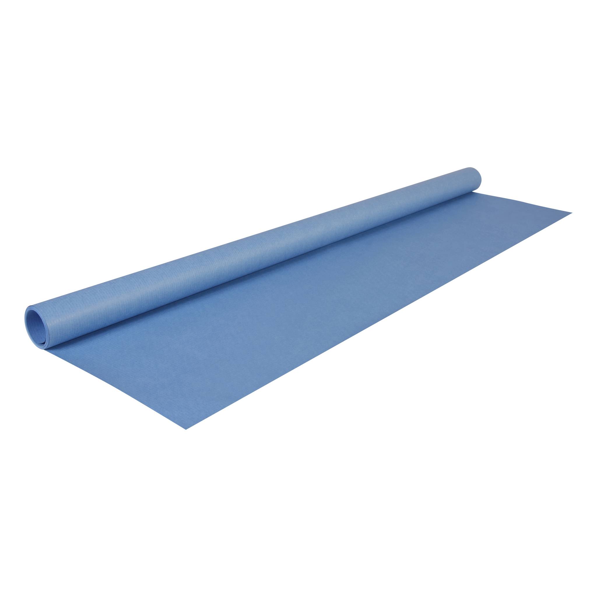 Aufgerollte blaue Trainingsmatte auf weißem Hintergrund.