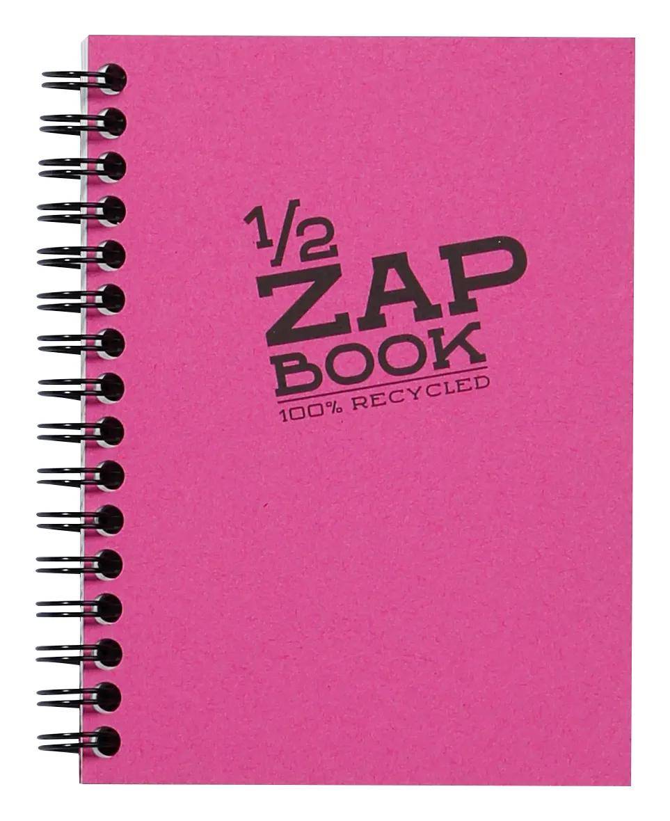 Rosa spiralgebundene Notizbuch-Umschlag mit der Aufschrift „1/2 ZAP BOOK 100% RECYCLED