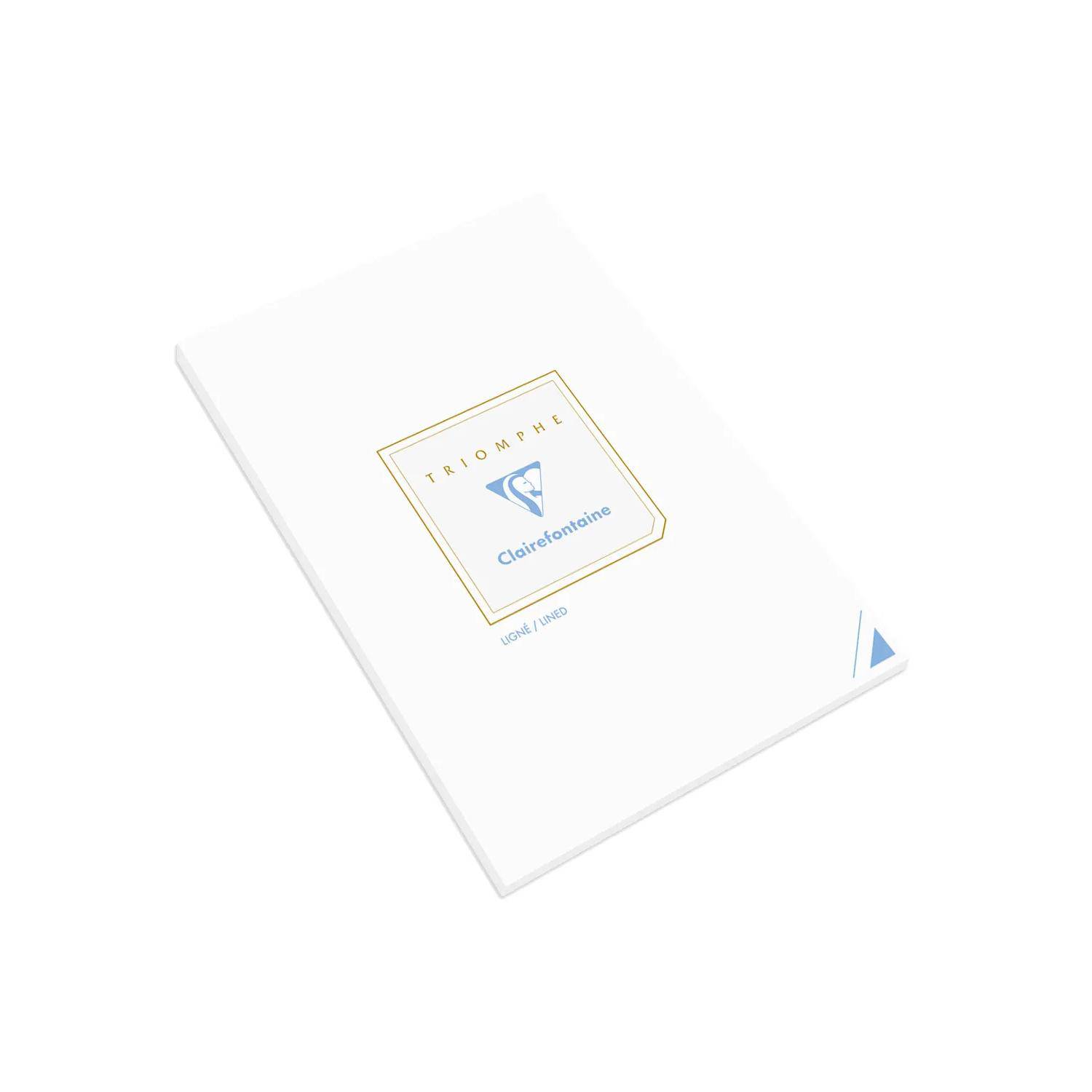 Weißes Clairfontaine 'Triomphe' Notizbuch, geschlossen auf neutralem Hintergrund mit minimalem quadratischem Logo-Etikett auf dem Umschlag.