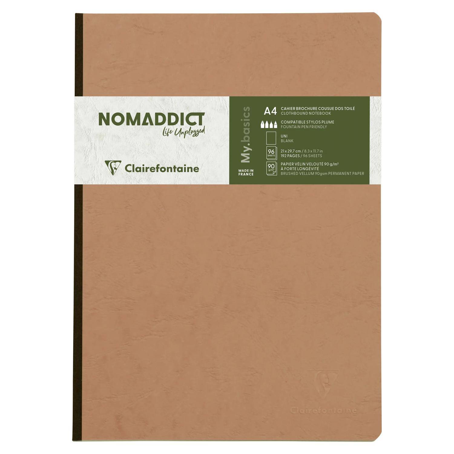 Braunes Clairefontaine NomaDdict A4-Notizbuch mit einem weißen und grünen Produktetikett über dem vorderen Umschlag.