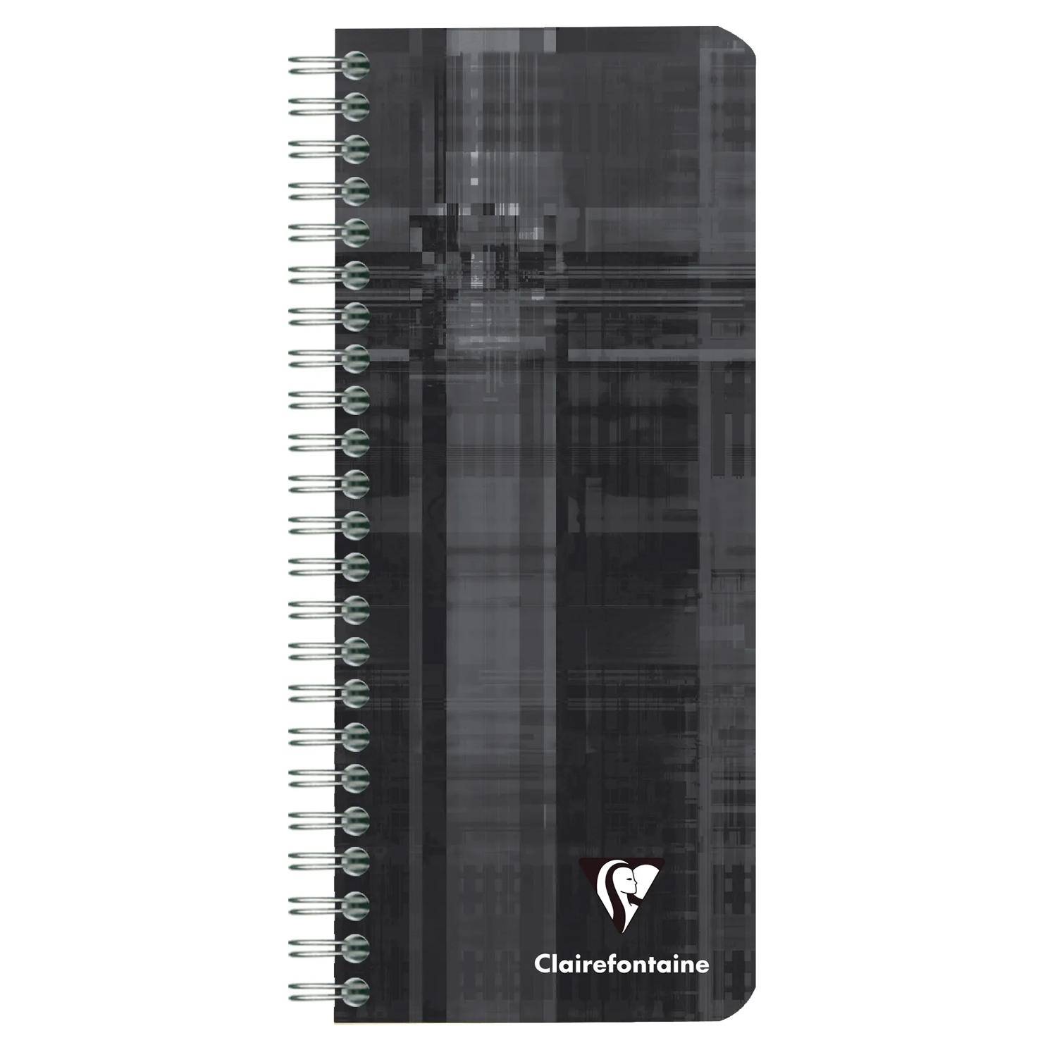 Ein schwarzes spiralgebundenes Notizbuch mit kariertem Umschlag und dem Clairefontaine-Logo auf der Vorderseite.