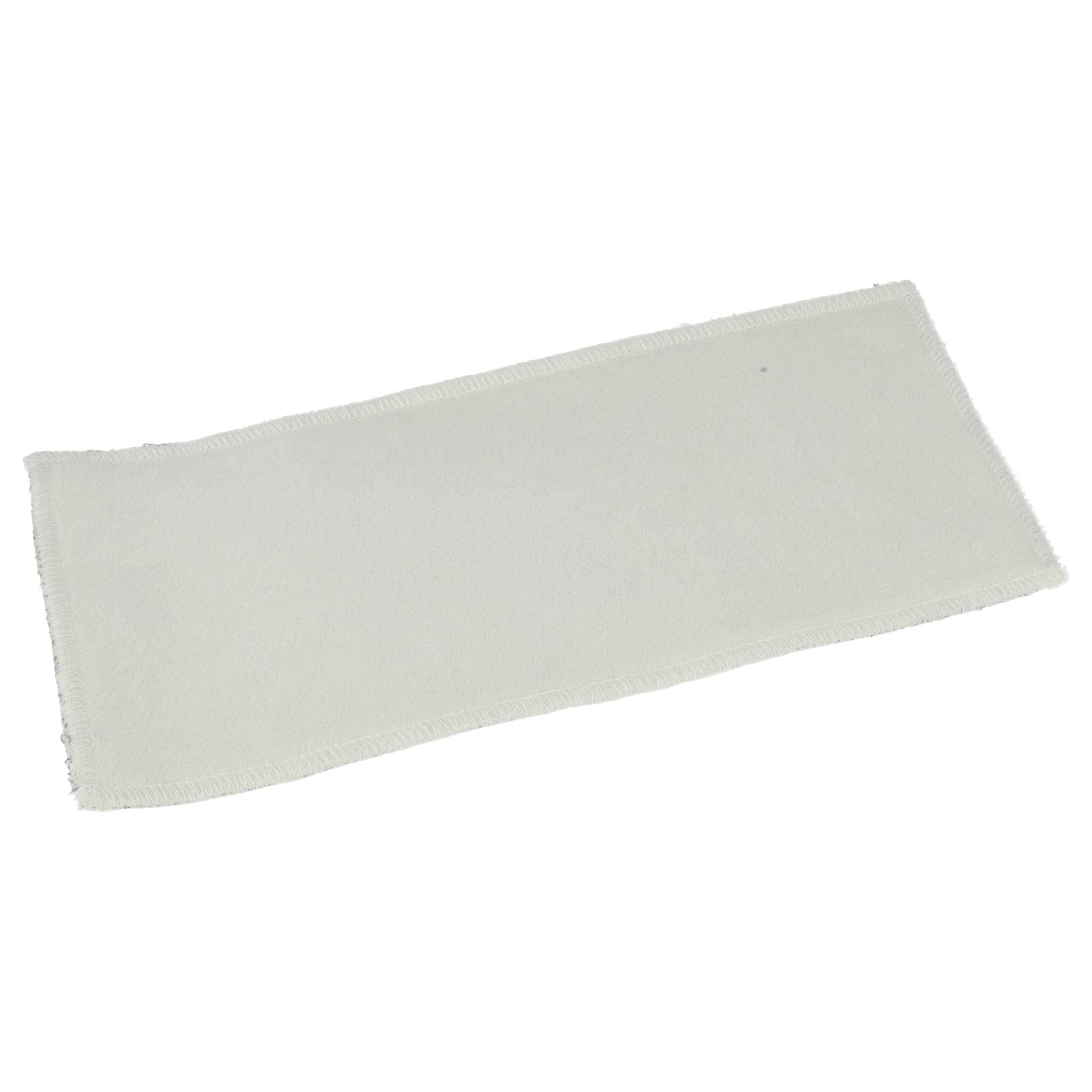 Ein einfaches weißes rechteckiges Stoffserviette mit leicht strukturierter Oberfläche, flach auf weißem Hintergrund liegend.