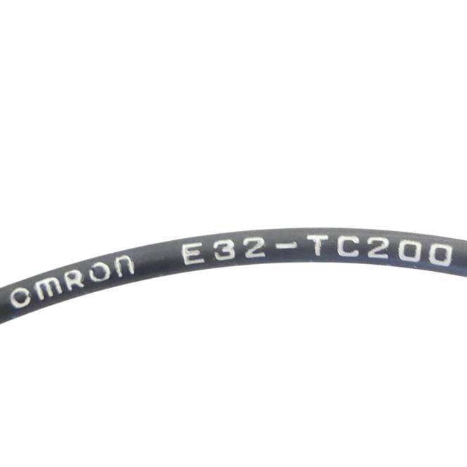 Omron Lichtwellensensor (E32-TC200)