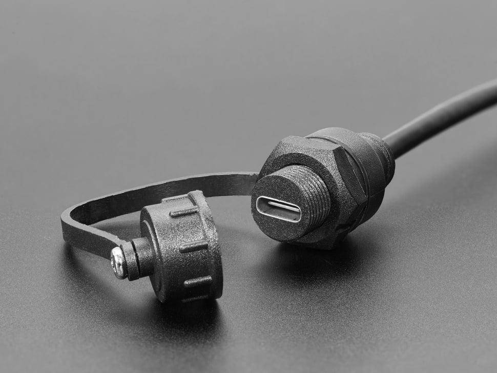 Adafruit USB-C Panel Mount Verlängerungskabel, rund mit Gewinde und Schutzkappe, 30cm