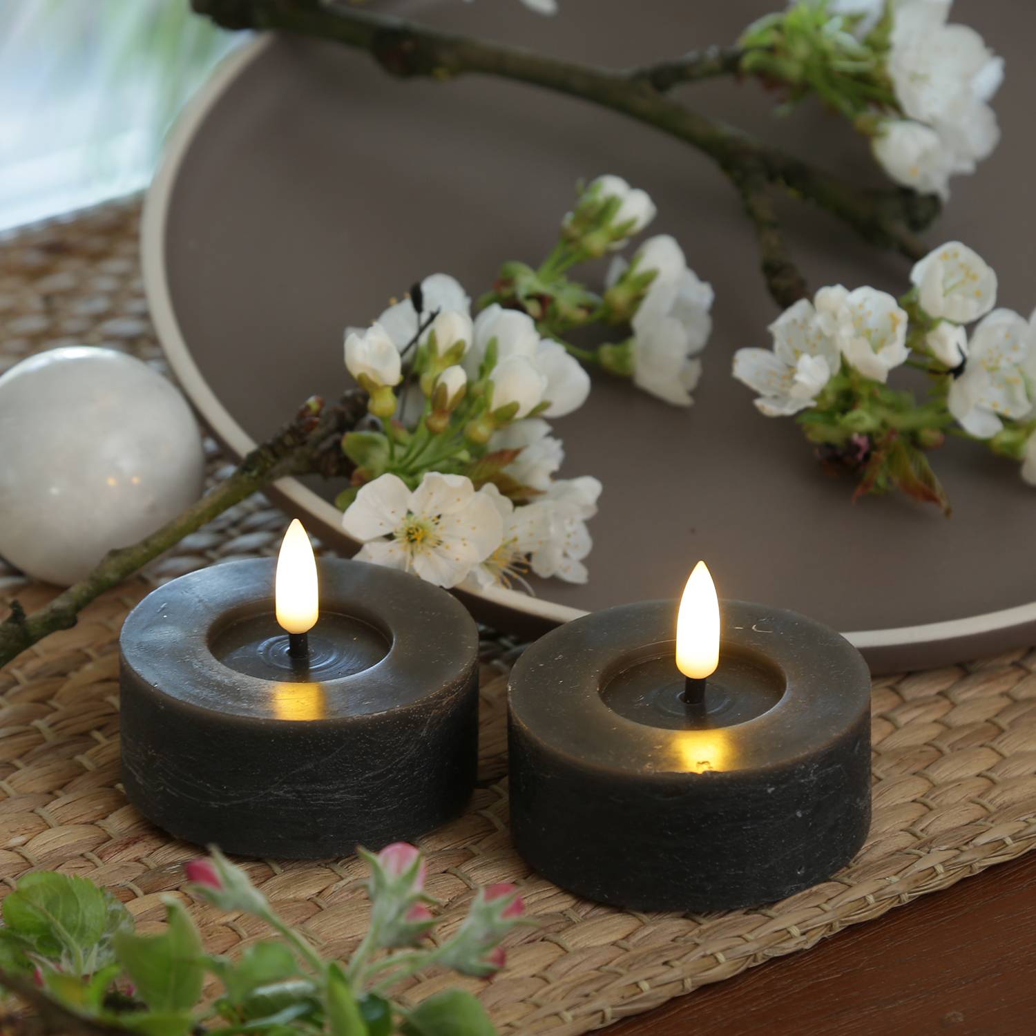 LED Maxi Teelichter Lina Rustik Optik flackernd Echtwachs D: 7cm grau 2 Stück