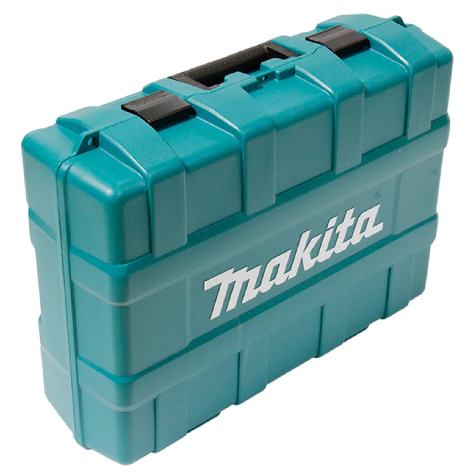 Ein türkisfarbener Makita Werkzeugkoffer geschlossen, mit schwarzem Griff und schwarzen Verschlüssen, auf dessen Seite das 'Makita' Logo prominent platziert ist.