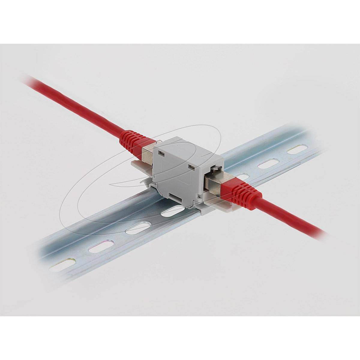 90768 - Delock RJ45 Kupplung Cat.6A Buchse zu Buchse mit Staubschutzklappe für Hutschien