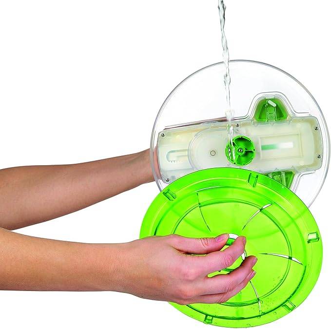 Zyliss E940015 Swift Dry Salatschleuder, Klein, 3.5L, Kunststoff, Grün, Salattrockner inklusive Salatschüssel, Aquavent Technologie