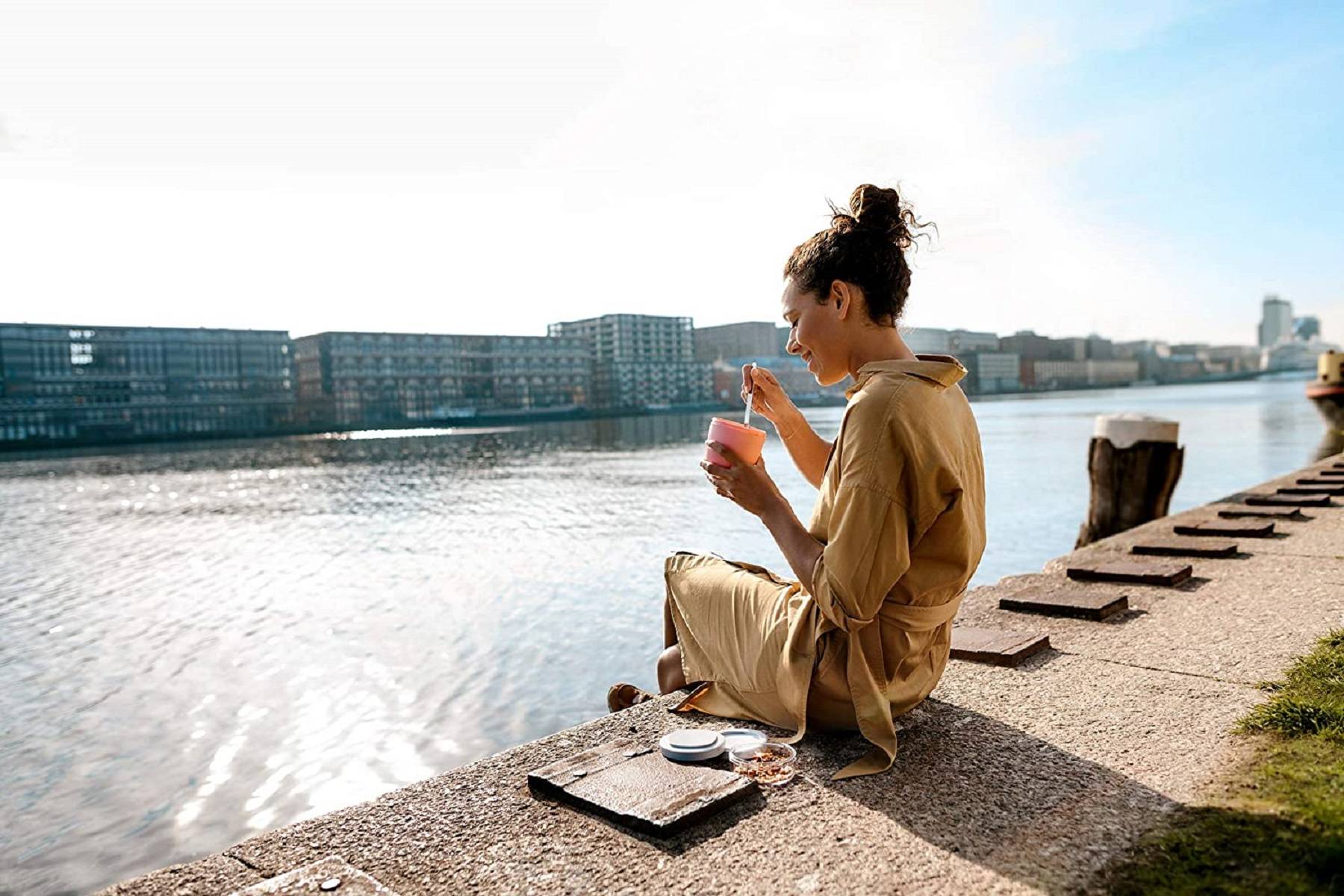 Mepal - Snackpot Ellipse - Praktischer Behälter zur Aufbewahrung & für Transport von Lebensmittel - Tiefkühltauglich - Spülmachinenfest - 500 ml