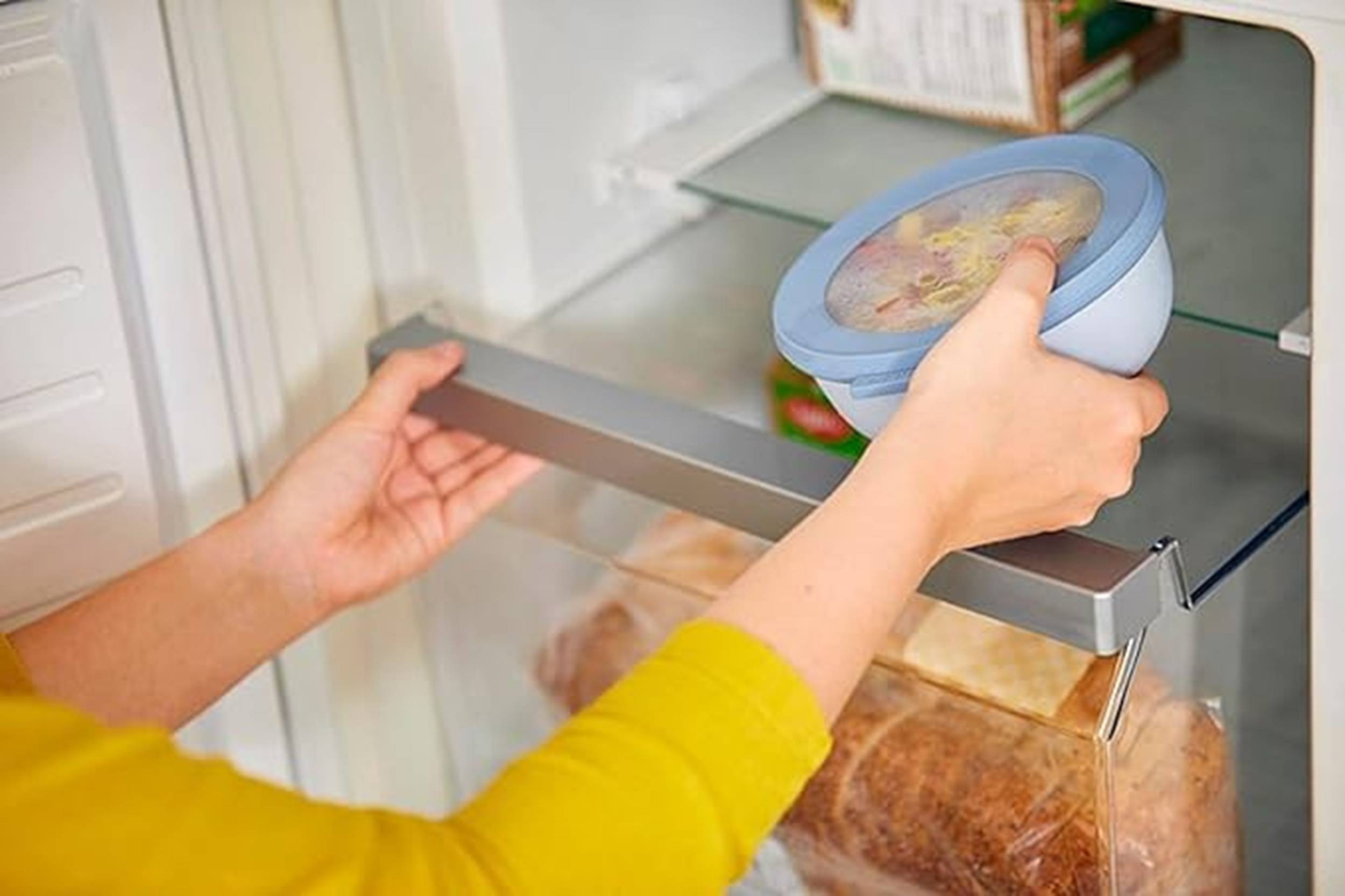 Mepal Multischüssel Cirqula rund  Nordic sage  350 ml Inhalt  mit abnehmbarem Deckel  bruchfestes Material - auslaufsicher  tiefkühlgeeign