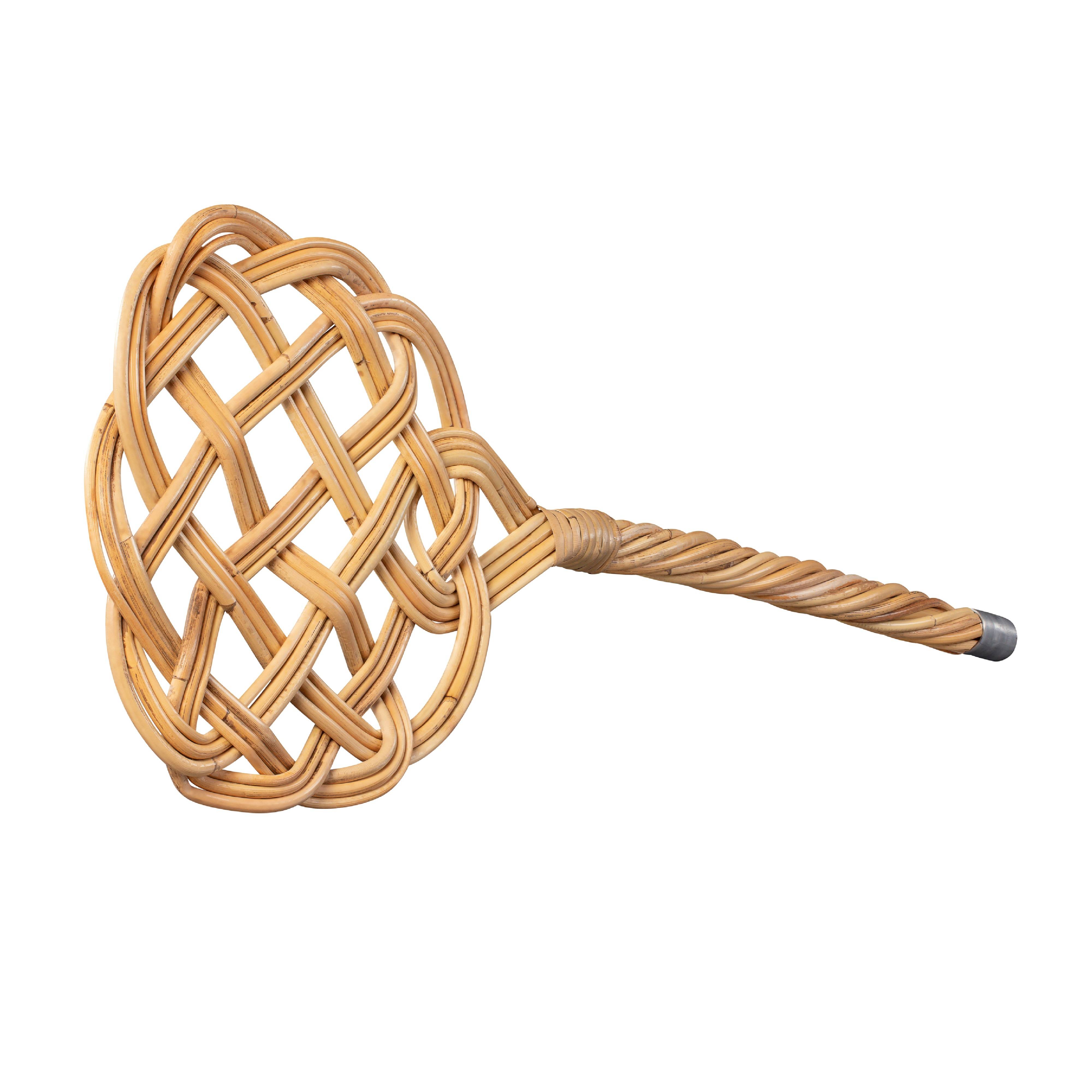 Neustanlo | Teppichklopfer in Sonnenform | 3-fädiges | Natur Rattan | länglich hell | 75x26 cm | flexibel und robust