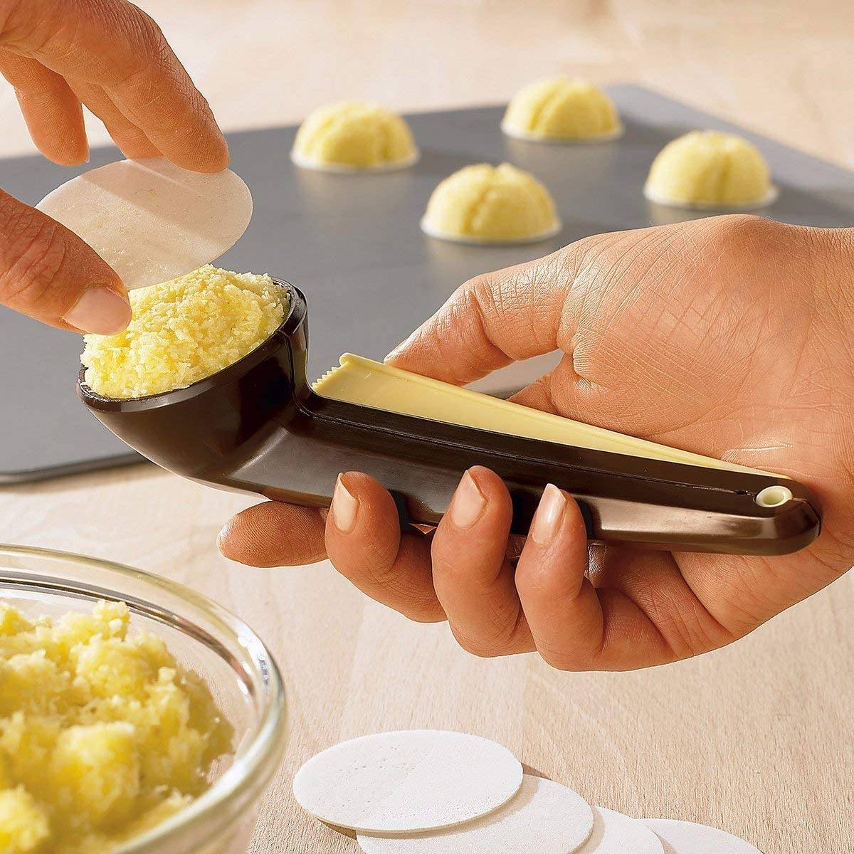 Neustanlo | Makronenformer | praktische Anwendung | 5 cm Durchmesser | ideal für gleichmäßige Plätzchenformen