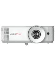 InFocus - DLP XGA Digital-Projektor DLP/DMD 4.600 Ansilumen 30.000:1 1024x768 12 m