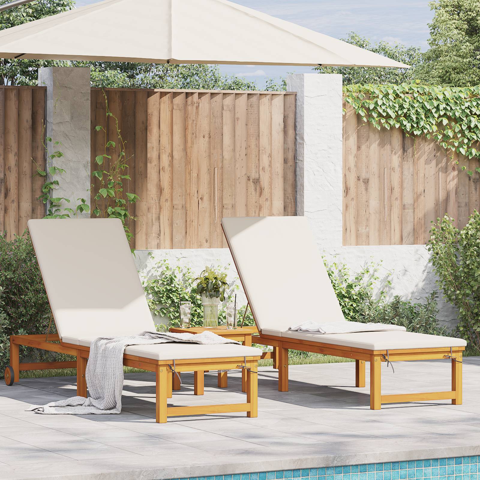 vidaXL Sonnenliegen 2 Stk. mit Tisch und Kissen Massivholz Akazie