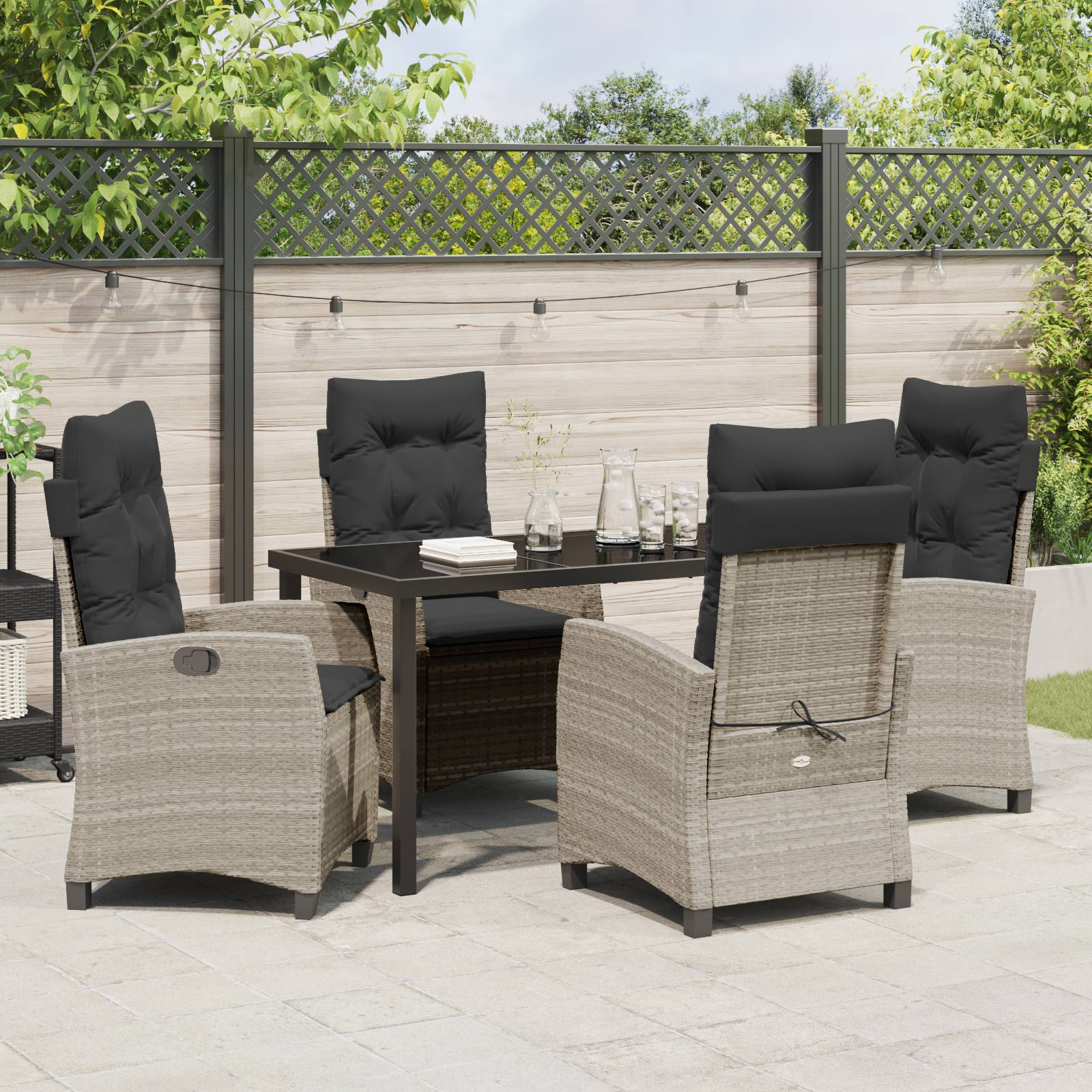 vidaXL 5-teiliges Garten-Ess-Set mit Kissen in Hellgrau aus Poly-Rattan