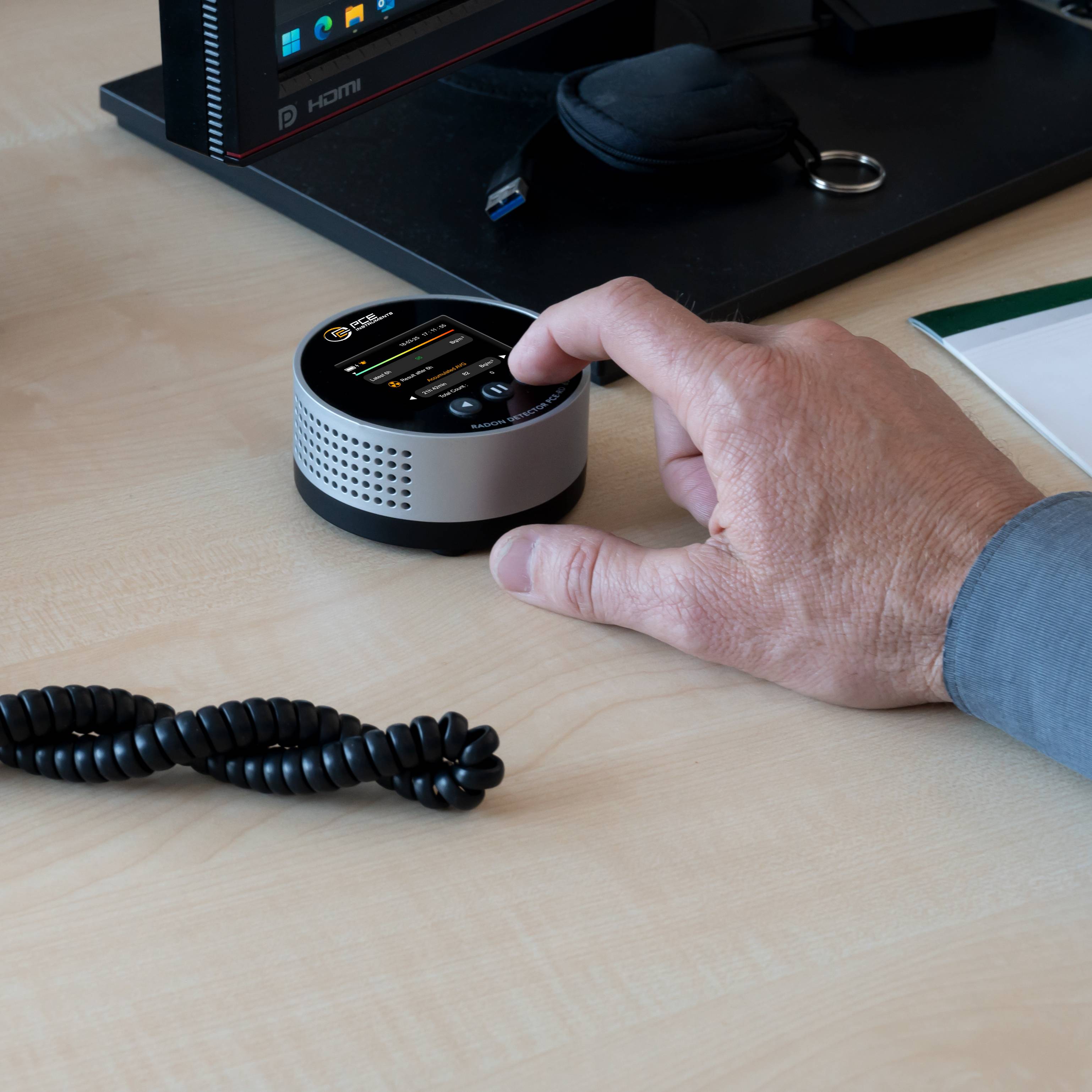 PCE Instruments Radon Monitor PCE-RD 65 für Innenräume |3,3 Bq/m³...37 kBq/m³ |halbleiterdetektor |Auflösung 1 kBq/m³