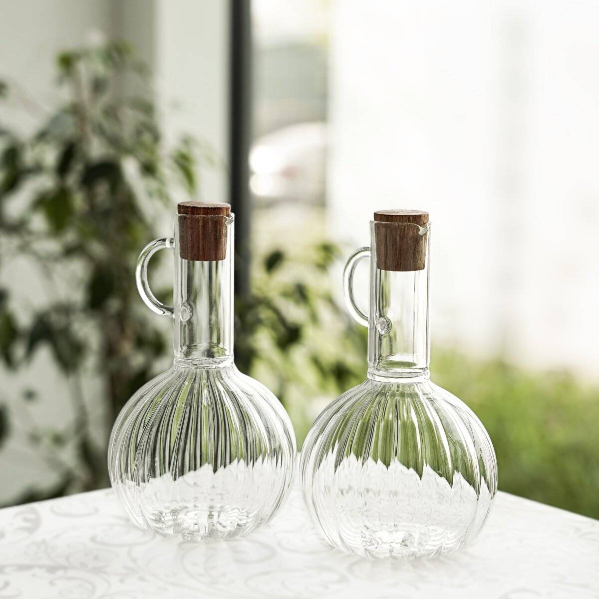 Öl- & Essigflasche "Luana Doppio" 2er-Set aus Borosilikatglas mit Holzkorken