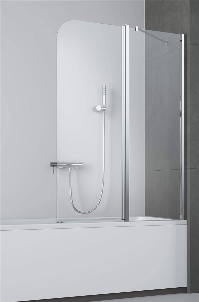 Moderne Badewanne mit Dusche, Klarglas-Duschabtrennung, verchromtem Duschkopf und Armaturen sowie weißer Badewanneneinfassung in einem minimalistischen Badezimmer.