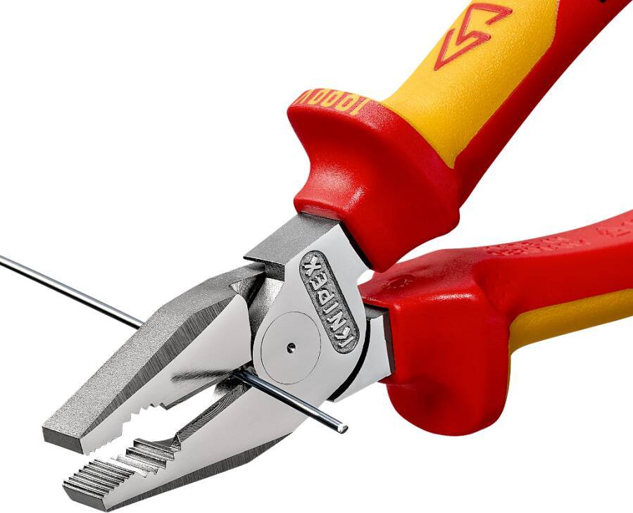 VDE-Kraft-Kombizange 02 06 200 Länge 200 mm Schneidbereich (Stahldraht-Ø) 2,8 mm Typ VDE Knipex Schneidwert CU-Kabel, m