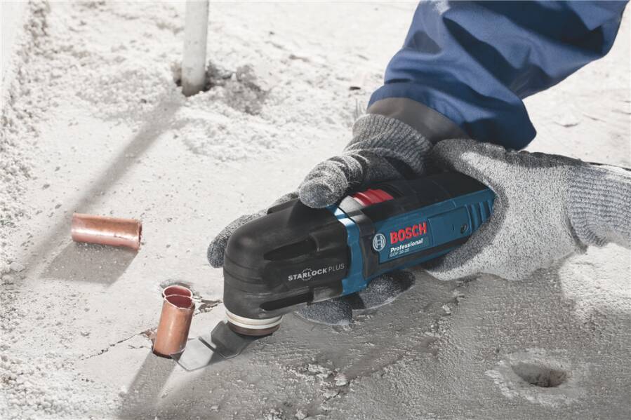 Multi-Cutter GOP 30-28 0601237000 Typ Set Opt. B Lieferumfang 6x Tauchsägeblatt, 10x Schleifpapier, 2x Segmentsägeblätte