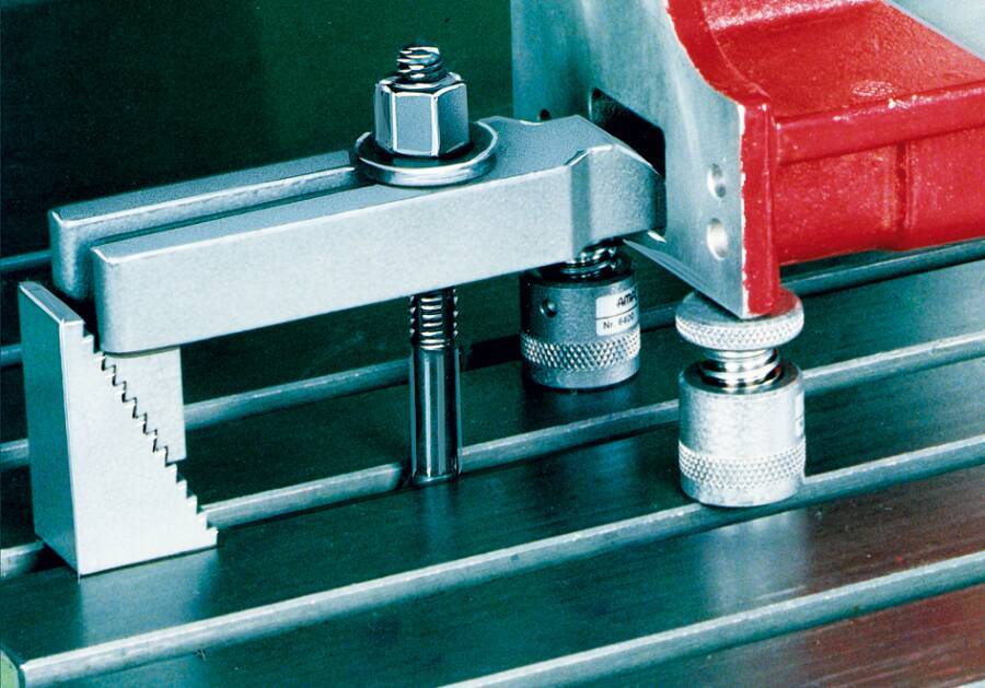 Gabelspanneisen mit Nase 70888 Schlitzbreite b1 14 mm Länge 160 mm für Schraube 12/14 M a 25 mm Breite b2 40 mm b3 24 m