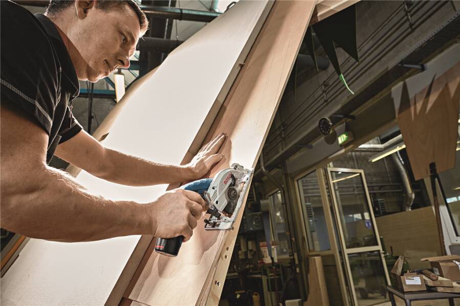 Akku-Handkreissäge GKS 12 V-26 06016A1005 Typ Set Opt. A Lieferumfang 2x 3,0Ah Akku GBA 12V, Schnellladegerät GAL 12V-40