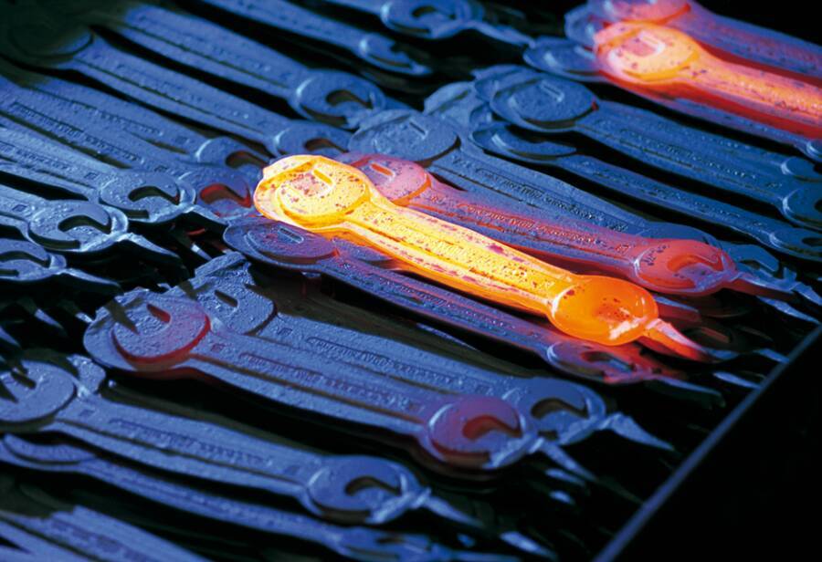 Doppelmaulschlüssel plus6 4107018X19 SW 18x19 mm Länge 220 mm Hersteller plus6