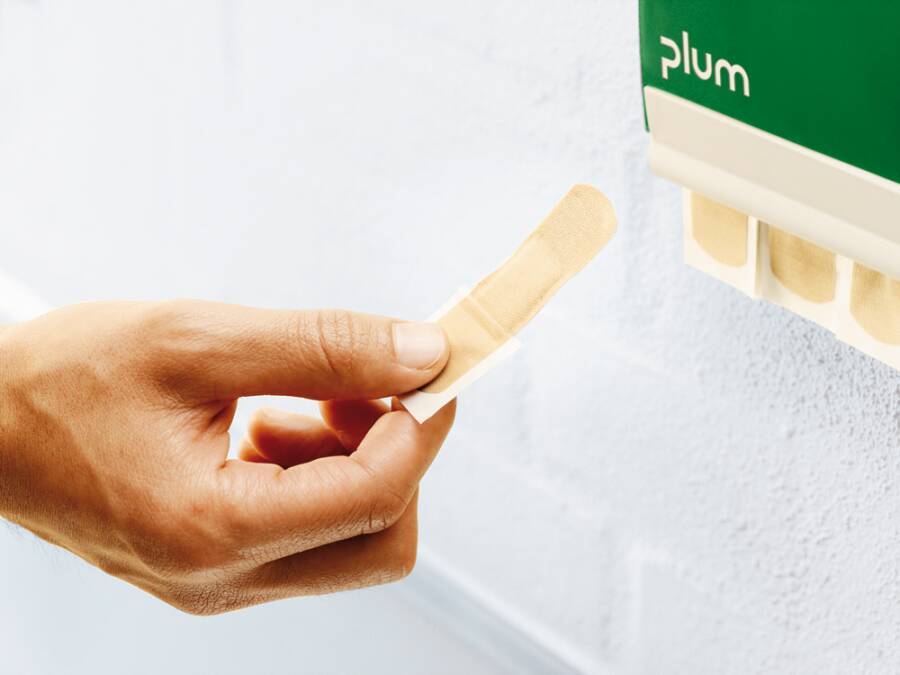 Pflasterspender QuickFix 5501 Ausführung wasserfest, aus schützendem PE-Material, besonders für feuchte Arbeitsumgebunge