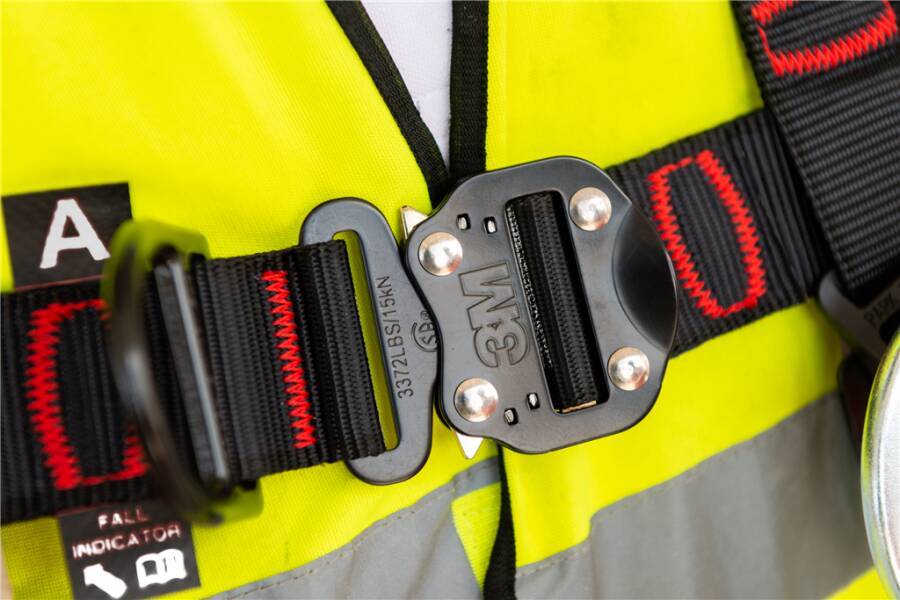 4 Punkt Auffanggurt 3M™ PROTECTA® - Automatik 1161634 Größe M/L für Größe ca. 152 - 190 cm für Gewicht ca. 63 - 115 kg z