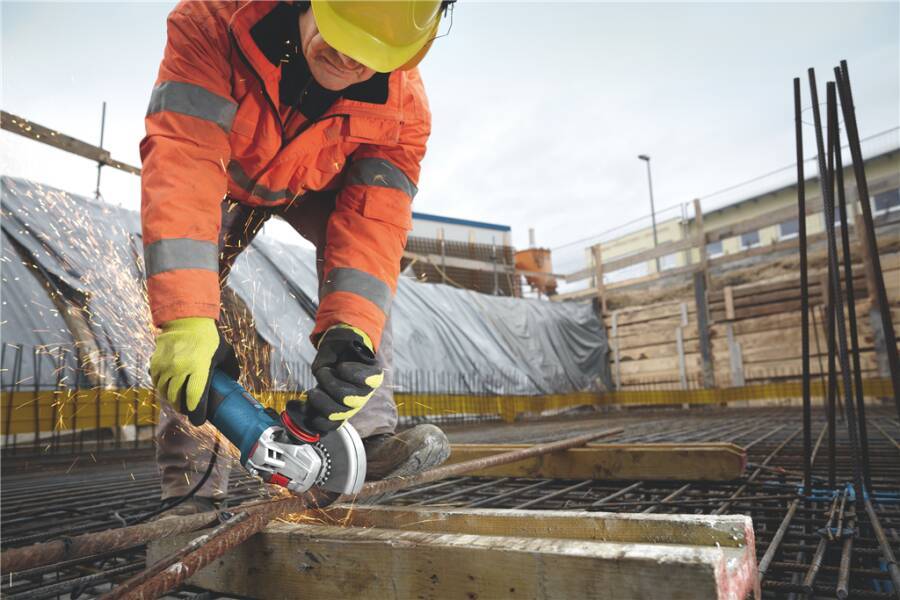 Winkelschleifer GWS 14-125 S 06017D0100 Modell GWS 14-125 S Lieferumfang Schutzhaube, aufklippbare Trennschutzhaube, Zwe