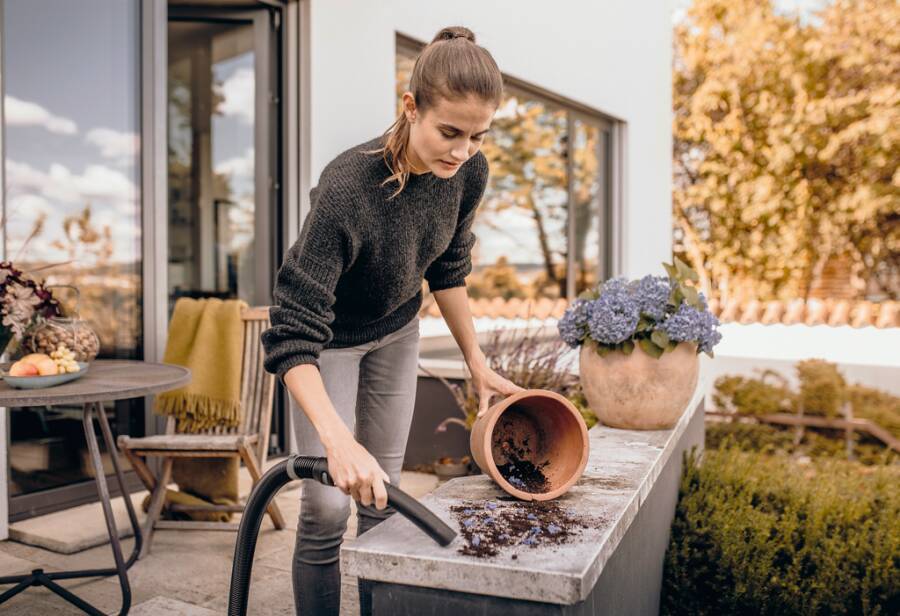 Nass-/Trockensauger WD 5 P S V-25/5/22 16283560 Nennaufnahme 1100 W Behältervolumen 25 l Luftstrom - l/min Unterdruck -