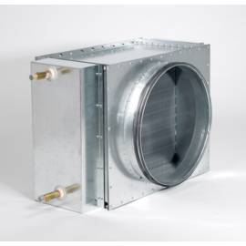 Metall-HVAC-Luftkanal-Einheit mit rundem vorderen Öffnung und zwei Rohrstutzen an der Seite, auf weißem Hintergrund dargestellt.