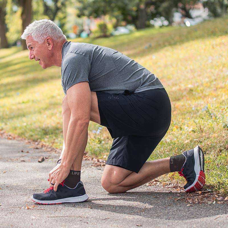 NeuroSocks Athletic Socken - schwarz -S - Socken - Größe 35-38 - Atmungsaktive Socken, nahtlos & maschinenwaschbar – blasenvermeidend & geruchshem