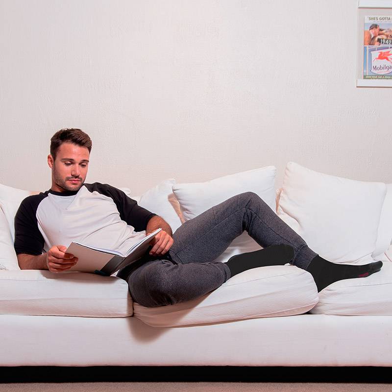 NeuroSocks Athletic Wellness Socken - schwarz -S - Socken - Größe 35-38 - Atmungsaktive Socken, nahtlos & maschinenwaschbar – blasenvermeidend &