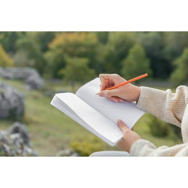 Notizbuch Re-Up Tea ca. A5 100 Seiten Softcover liniert 100g rot vegan