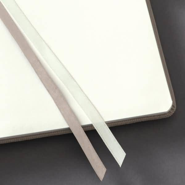 Wochenkalender Conceptum ca. A6 Hardcover taupe 2026