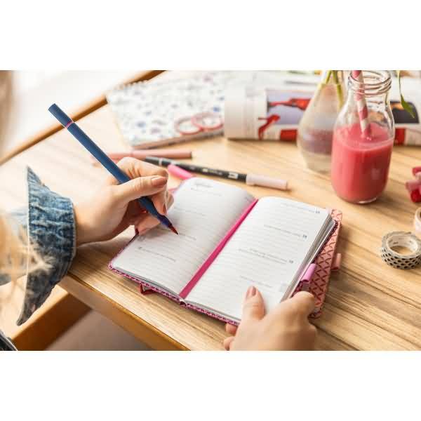 Wochenkalender Jolie ca. A6 Hardcover mango yellow 2026