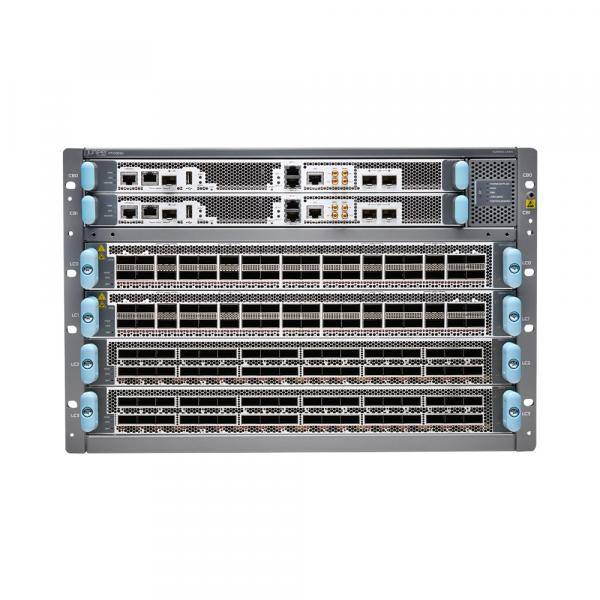 Juniper Networks PTX10004-BASE3